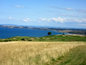 Kauri Cliffs 16th